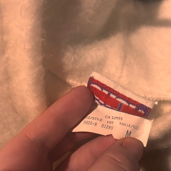 Vintage Cream soft winter cat Snowflake fuzzy Hoodie by Locker Shop size Medium - Picture 5 of 5